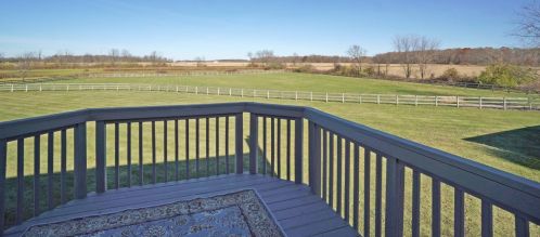 386 Schell Rd, Wilmington OH  45177-9037 exterior