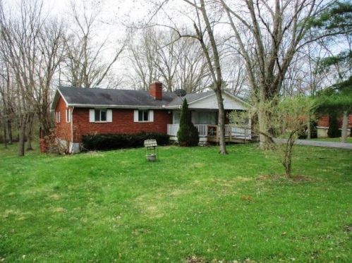 679 Pekin Rd, Liberty Township, OH 45036