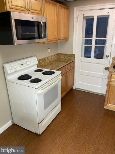 318 Center St, Kennett Sq PA  19348-3248 exterior