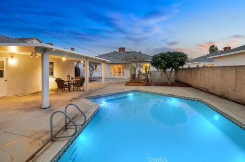 1101 Anderson Way, San Gabriel CA  91776-2919 exterior
