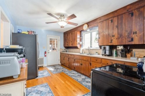 1060 County Road 523, Flemington NJ  08822-7038 exterior