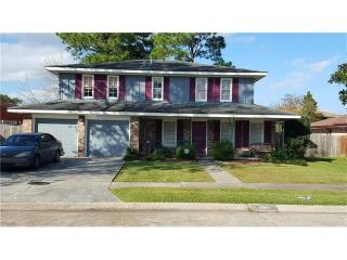 469 Westmeade Dr, Gretna, LA 70056-7209