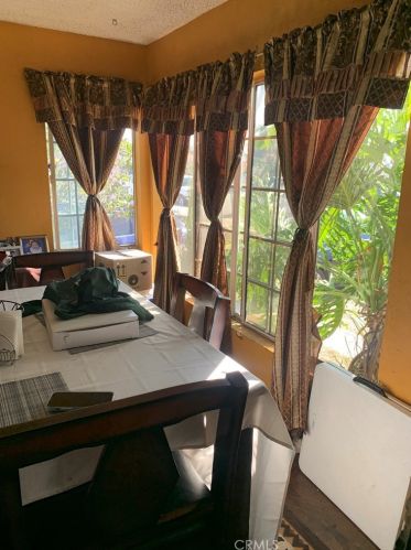 5433 Pelleur St, Lynwood CA  90262-5520 exterior