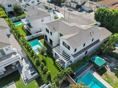 5018 Rhodes Ave, North Hollywood, CA 91607-3538