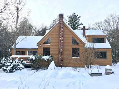 1300 Clement Hill Rd, Hopkinton, NH 03229-3213