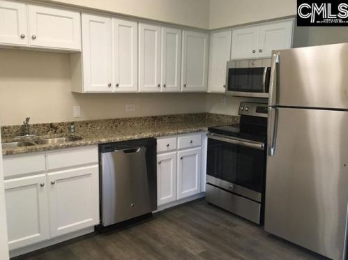 701 Osage Ave, Cayce-West Columbia SC  29169-6658 exterior