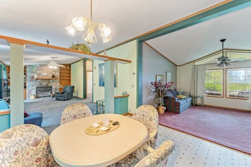 172 Sherwood Dr, Verona PA  15147-3318 exterior