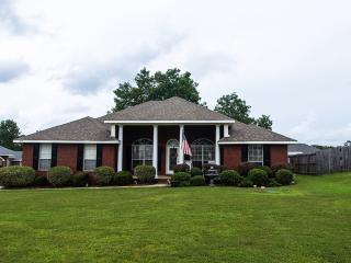3035 Estate Dr, Mobile, AL 36695-9740