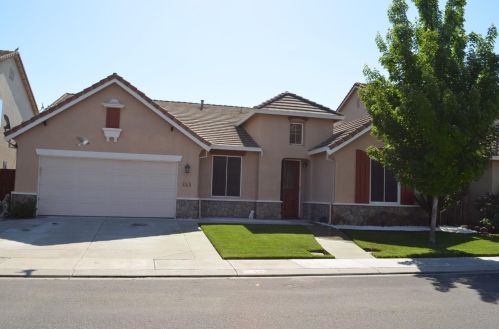 3128 Queens Gate Ln, Modesto CA  95355-8684 exterior
