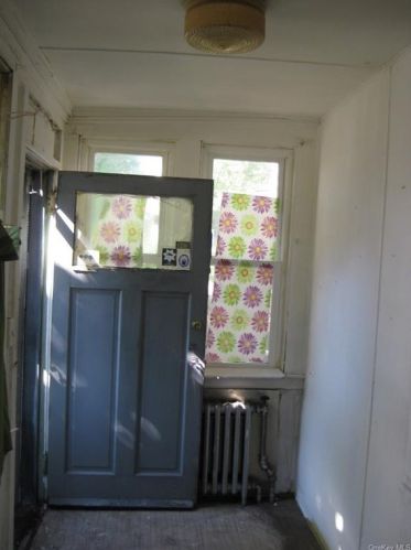 248 Terrace Ave, Mount Vernon NY  10550-1011 exterior