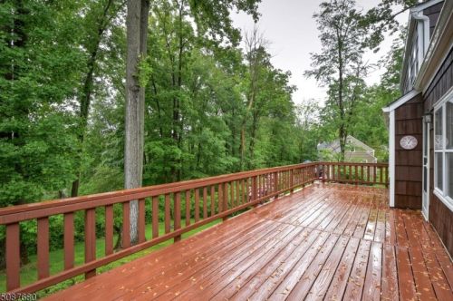 11 House Wren, Hackettstown NJ  07840-2815 exterior