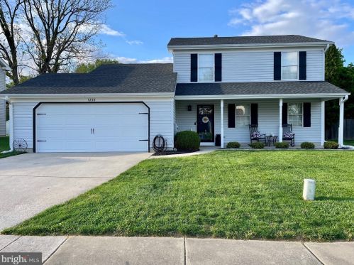 1233 Andrew Dr, Dover, DE 19904-2602