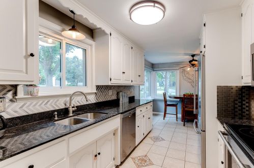 405 21st Ave, South Saint Paul MN  55075-1705 exterior