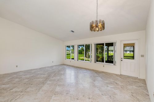 1200 Continental Ave, Melbourne FL  32940-6703 exterior