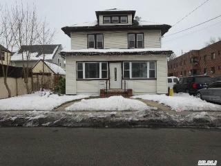 224 Washington Ave, Cedarhurst, NY 11516-1529
