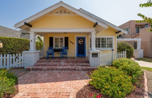 3634 Brayton Ave, Long Beach, CA 90807-4208
