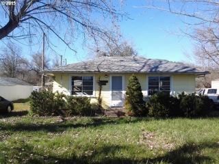 3448 Carnes Rd, Roseburg, OR 97471-4476