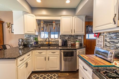 1746 Rose St, New Kensington PA  15068-3629 exterior