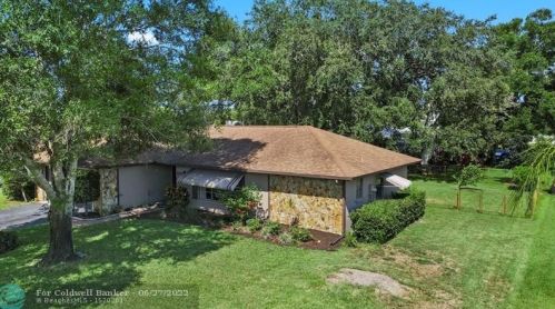 5407 Echo Pines Cir, Fort Pierce, FL 34951-3358