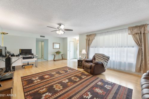 17410 Calico Dr, Sun City, AZ 85373-2205