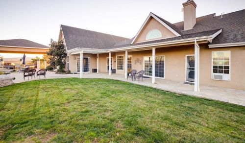 10956 Calle Oro Verde, Valley Center CA  92082-4201 exterior