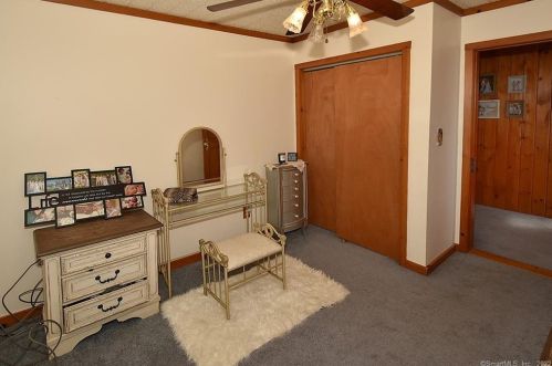 29 Ash St, Norwich CT  06351-1804 exterior