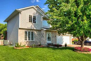 5417 93rd St, Camp Dodge, IA 50131-2724
