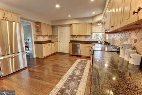 508 Partridge Ct, Navy Sup Dpt, PA 17050-2597