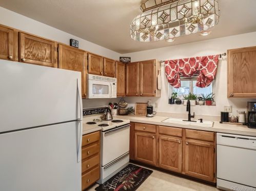 4302 Sunridge Dr, Loveland CO  80538-1932 exterior