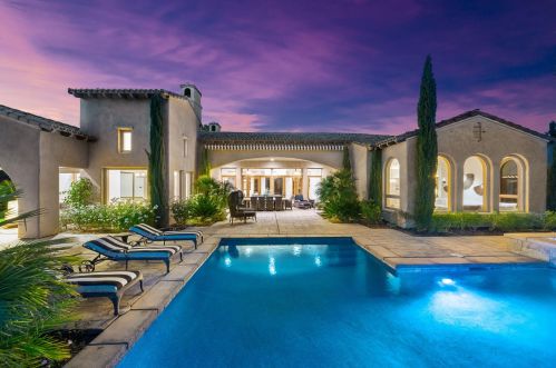 55335 Royal St George, La Quinta CA  92253-8729 exterior