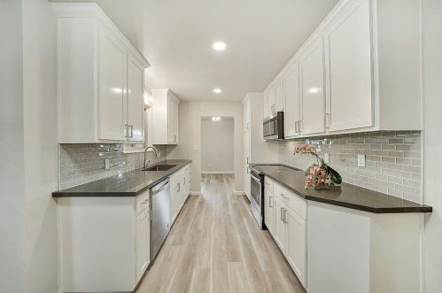 2600 Macgregor Ct, Modesto CA  95350-2320 exterior