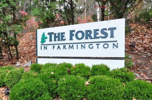1 Talcott Forest Rd, Farmington CT  06032-3576 exterior