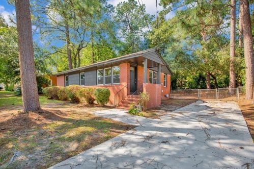 1112 Faison Ave, Fayetteville, NC 28304-5033