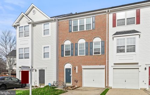 8468 Tackhouse Loop, Gainesville, VA 20155-2944