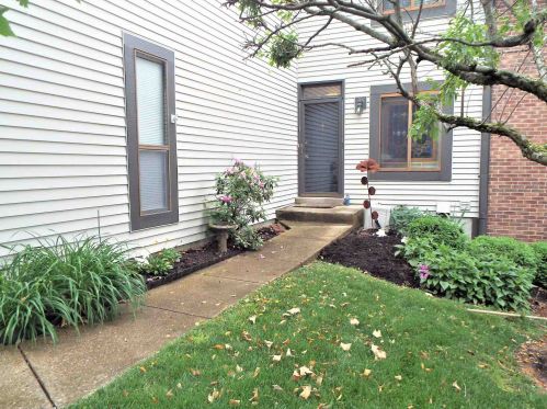 4056 Edgelake Ct, Covington, KY 41017-3612