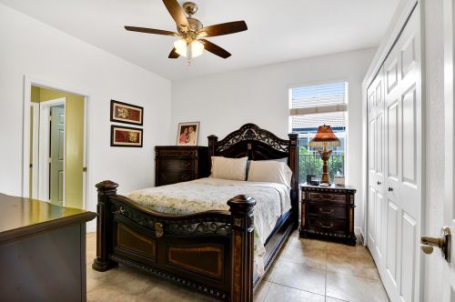 7219 Serrano Ter, Delray Beach FL  33446-2200 exterior