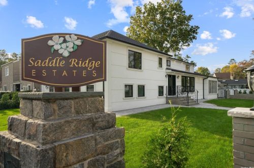 501 Saddle Ridge Rd, Woodsburgh, NY 11598-1533