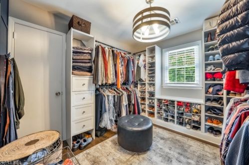 275 Grant St, Berkeley Heights NJ  07922-1142 exterior