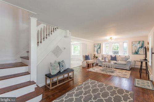 984 Lansdale Ave, Lansdale PA  19446-1620 exterior