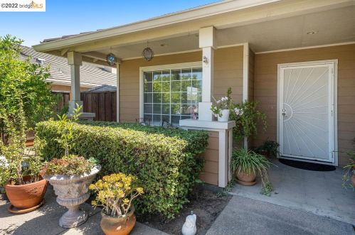 3963 Harvest Cir, Oakley, CA 94561-4311