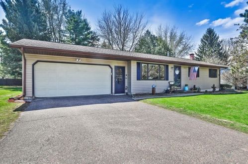 1029 Mitscher Ave, Eau Claire, WI 54701-7389