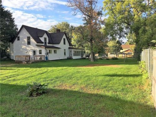319 Lincoln St, Augusta, WI 54722-9265