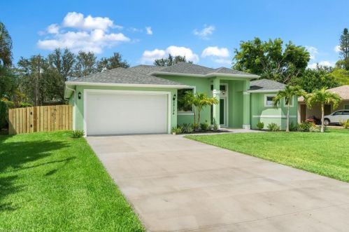 28124 Sunset Dr, Bonita Springs, FL 34134-7503