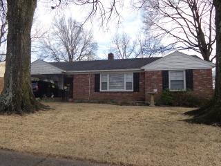 4935 Hummingbird Ln, Memphis, TN 38117-6209