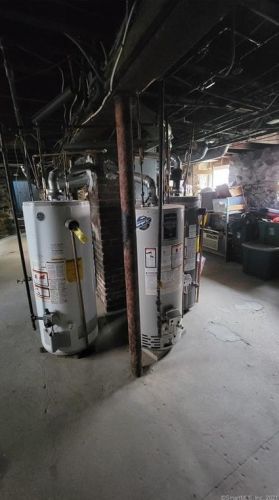 68 Amsterdam Ave, Bridgeport CT 06606-4507 exterior