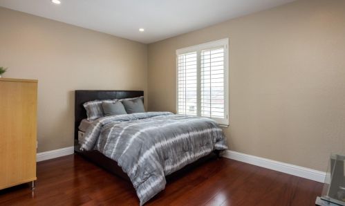 42 Vista Ct, South San Francisco CA  94080-5552 exterior