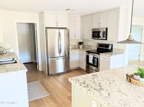 8345 San Simon Dr, Scottsdale, AZ 85258-1802