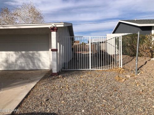 4031 Calimesa Dr, Lake Havasu City, AZ 86406-8004