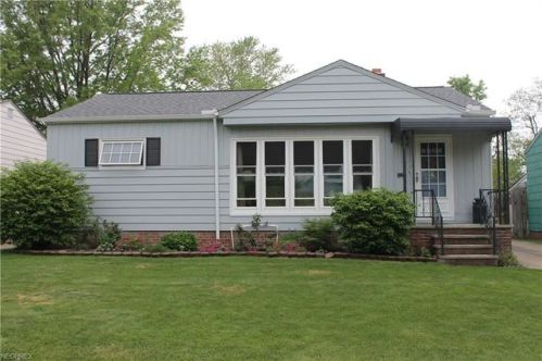1568 Empire Rd, Willowick, OH 44092-1008