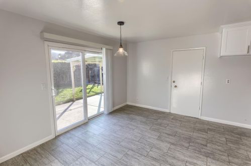 1966 Rosswood Dr, San Jose CA 95124-5549 exterior